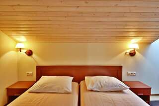 Отель Vingis Мариямполе Двухместный номер с 2 отдельными кроватями - Мансарда-2
